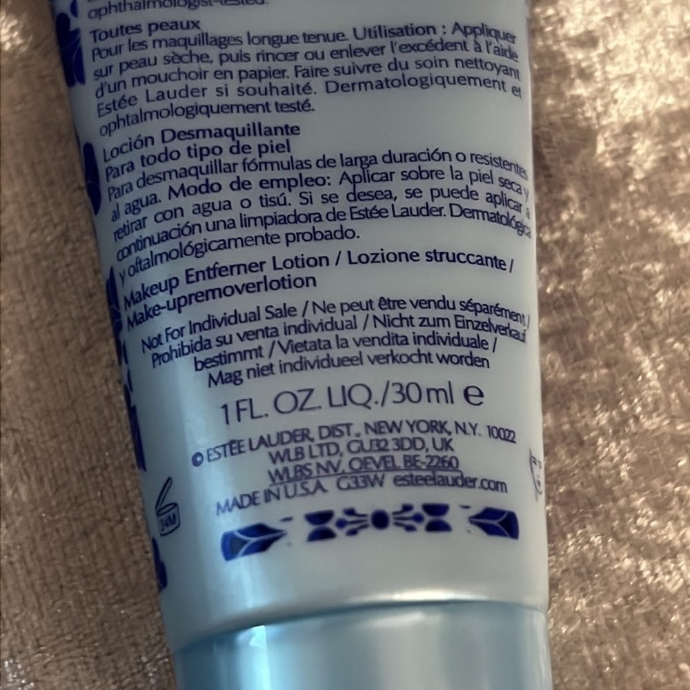 Estée Lauder Bundle - Picture 5 of 6